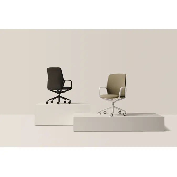 EXA0020 - Swivel armchair 4 spoke base on glides + tilt movement