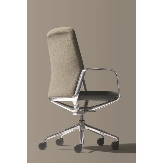 EXA0020 - Swivel armchair 4 spoke base on glides + tilt movement