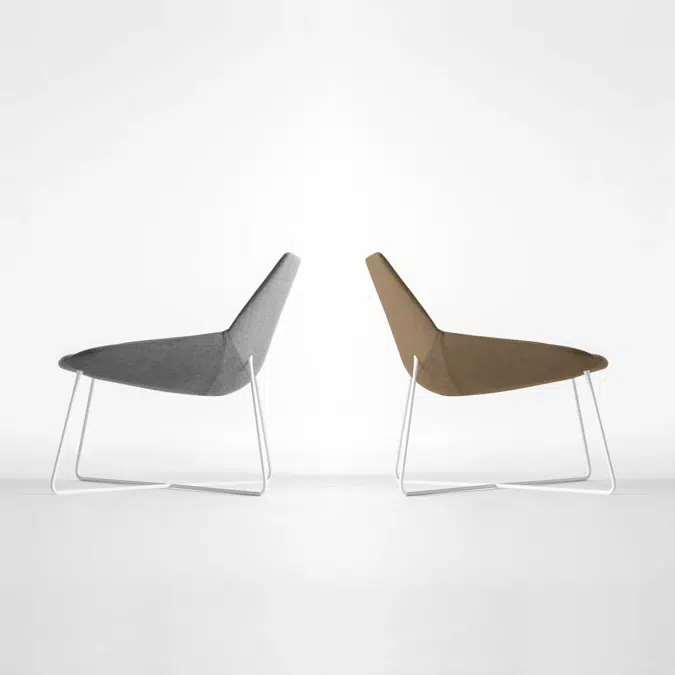 DUN0010 - Lounge chair with low back and rod frame