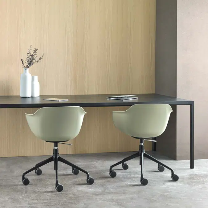 BIM objects - Free download! TAI0064 - Armchair with 5 spoke aluminum ...