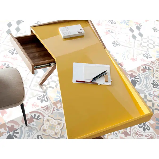 Oak wood office desk and Sulfur lacquered top