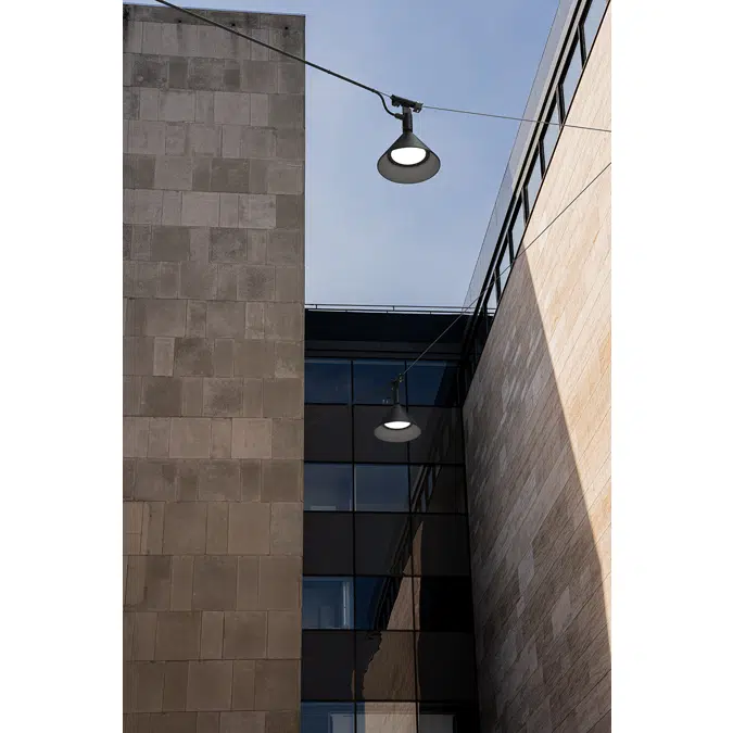 Lumo catenary outdoor