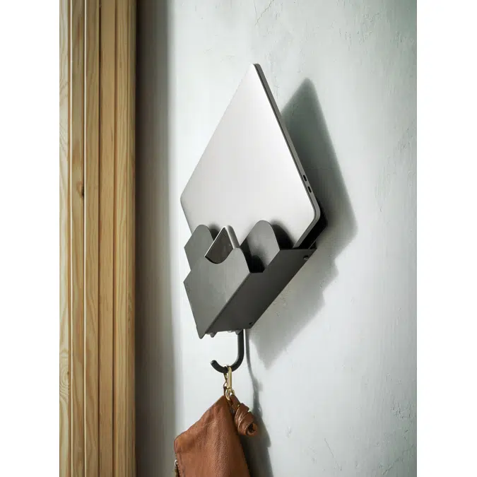 Wall pocket laptop storage shelf