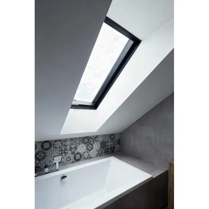 Centre pivot roof window PTP-X P50 ACMX FSC | FAKRO