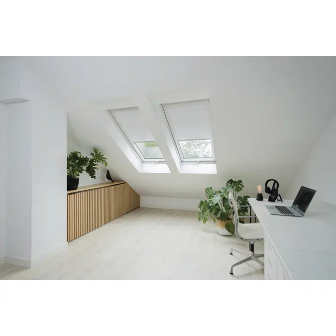 Top hung and pivot window PPP-V U5 preSelect | FAKRO