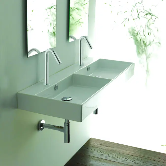 Touch Free Lavatory Faucet, CSABA E, Touchless Faucet SKU: 233010