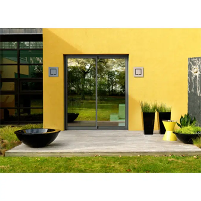 Sliding window 2 rails 2 leaves - Showcase