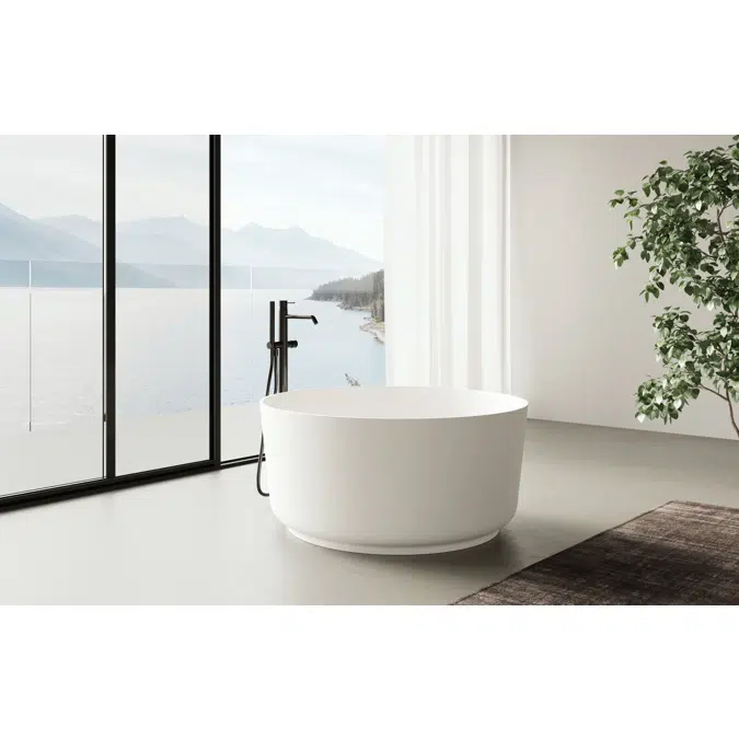 Soul free-standing bathtub in M-Solid