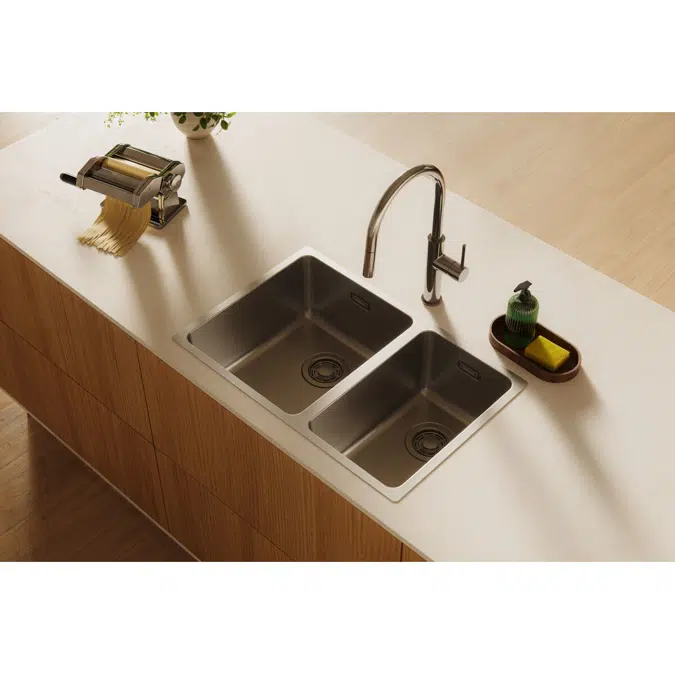Memo Oscar Inset/Undermount 1 & 1/2 Bowl Sink Overflow No Taphole