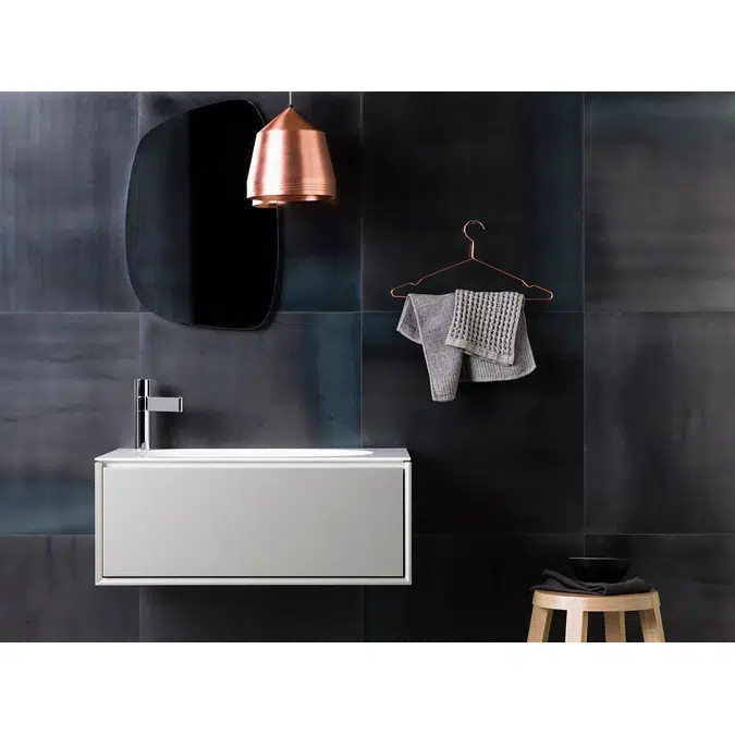 ISSY Glide 650mm x 450mm Small Vertical Mirror Left
