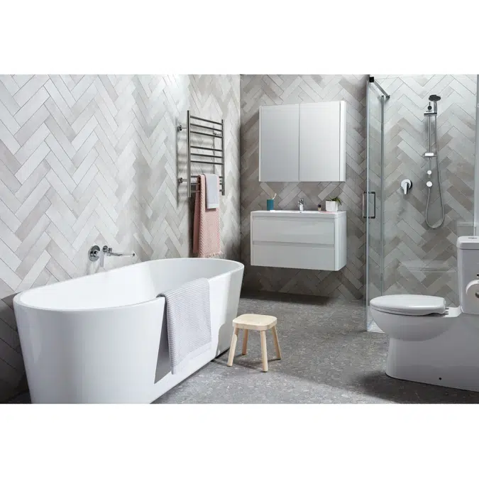 Posh Solus Freestanding Bath 1780 x 800 x 560mm White