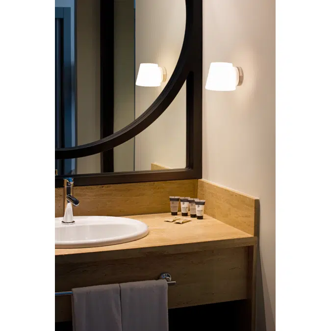 BIANCA Chrome wall lamp