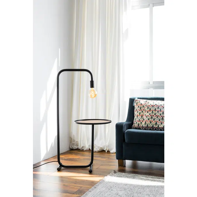 GUEST Black floor lamp