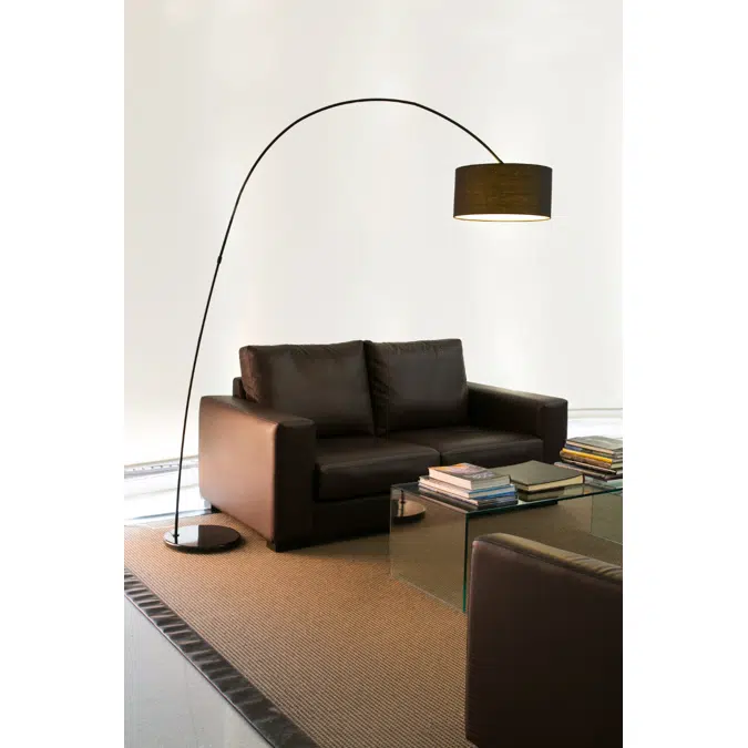 PAPUA Black floor lamp