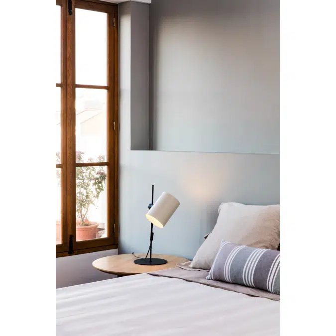 GUADALUPE Black/beige table lamp