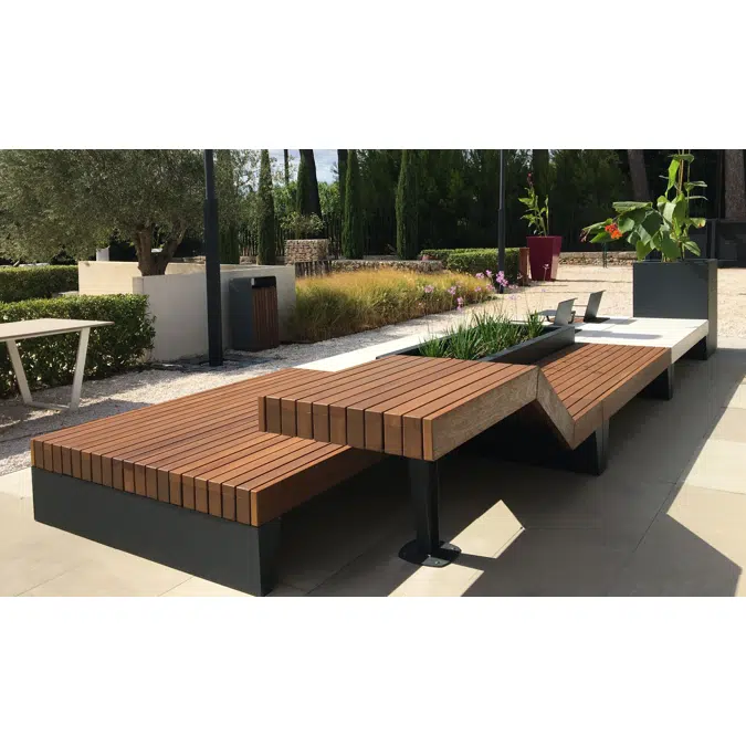 ISOLAURBANA SEAT & PLANTERS