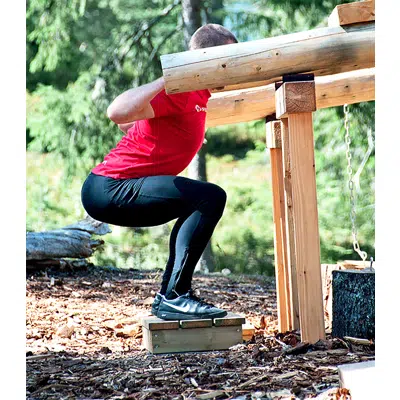 Wooden Outdoor Gym Squats 图像