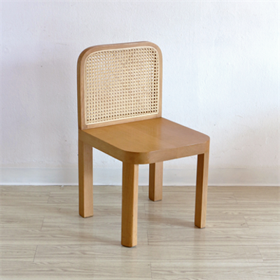imagem para Mahasamut Wooden Chair Hyou