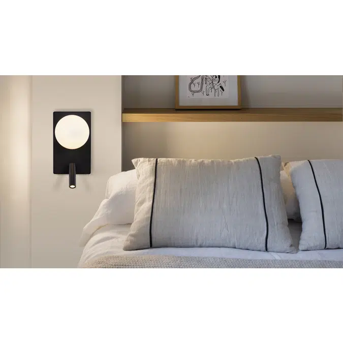 GLOS wall lamp