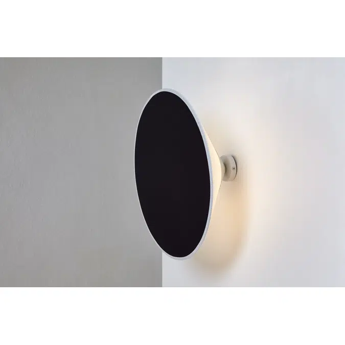 CIM A wall lamp