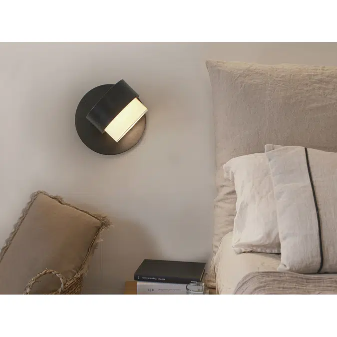 KAN A wall lamp