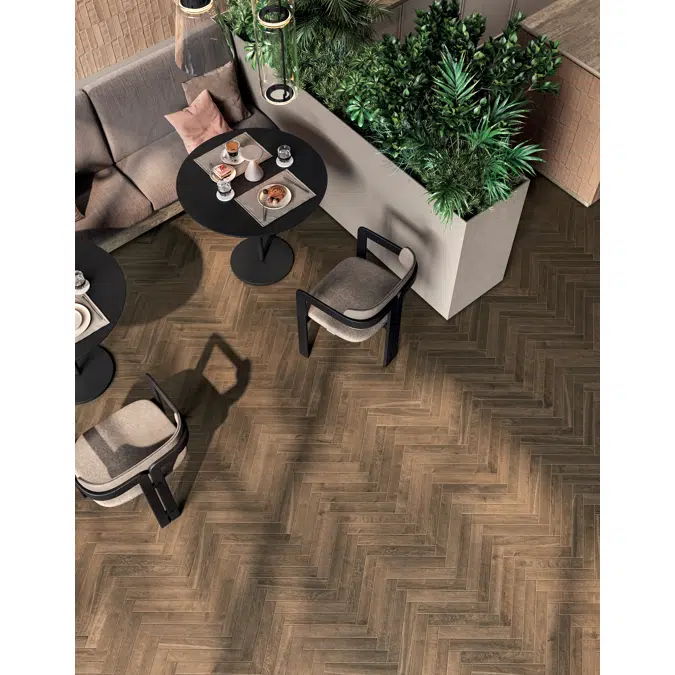 KAO - The Natural Harmony of
Oak in Porcelain Stoneware.