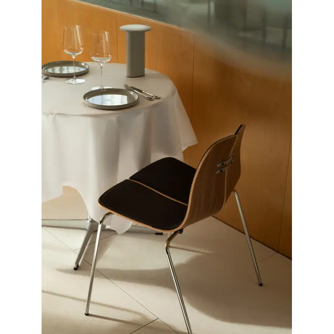 PK3 Front-upholstered