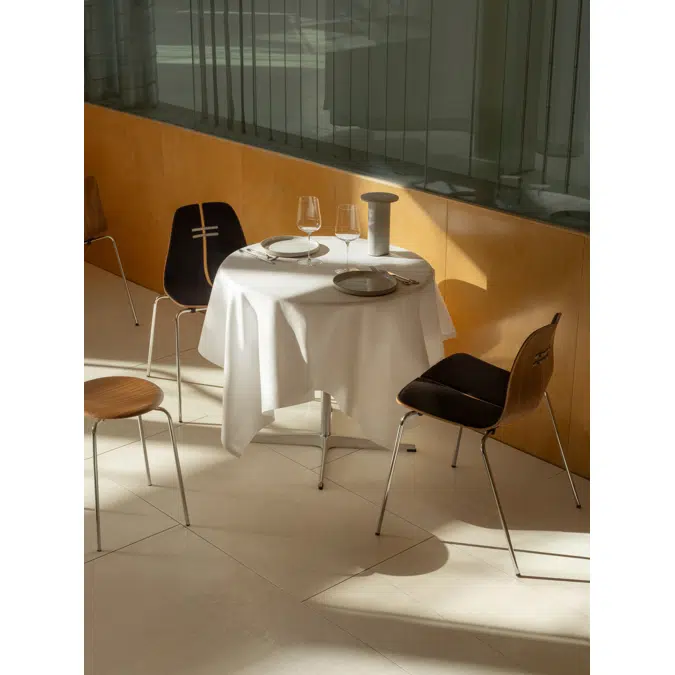 PK3 Front-upholstered