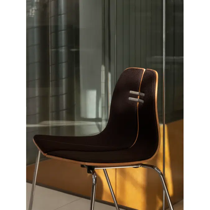 PK3 Front-upholstered
