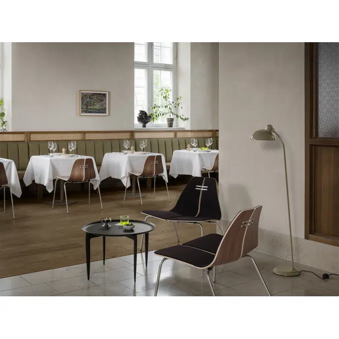 PK23™ Lounge Chair