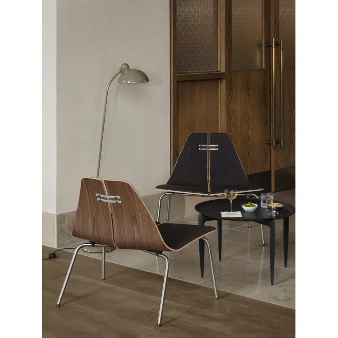 PK23™ Lounge Chair