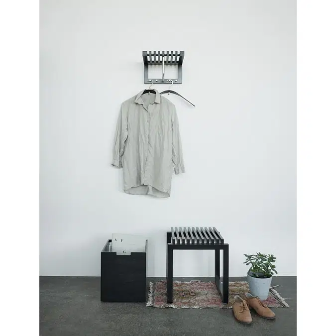 Cutter Mini Wardrobe