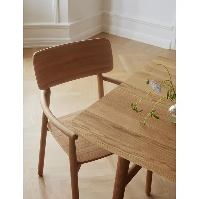 Hven Armchair