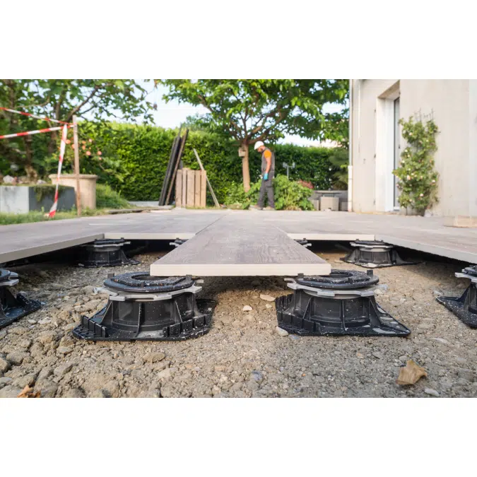 CLEMAN Self-Levelling Paving Riser Pedestal