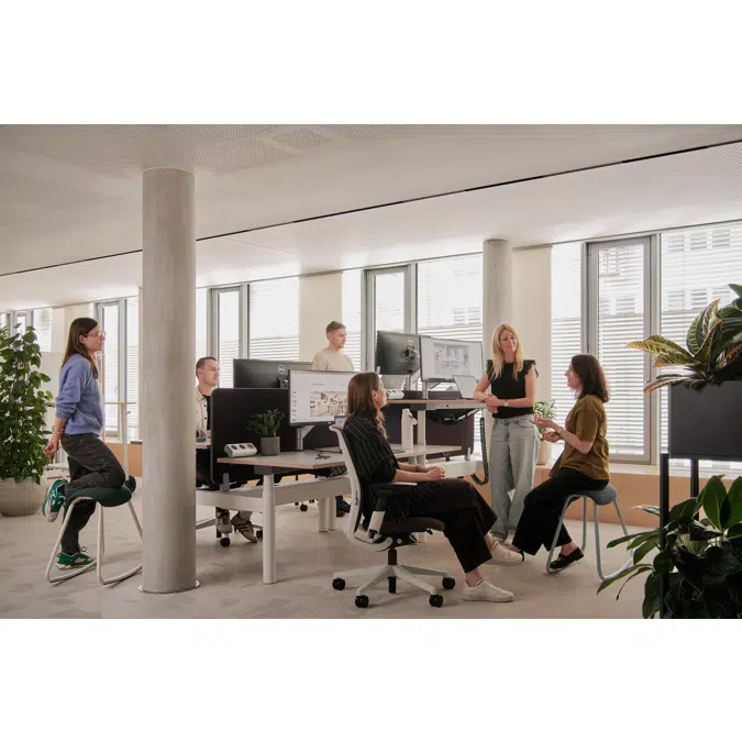 Steelcase Flex™ Rocker Stool 