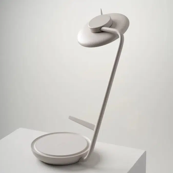 Steelcase Eclipse Light | Desk Ring Light and Charging Station