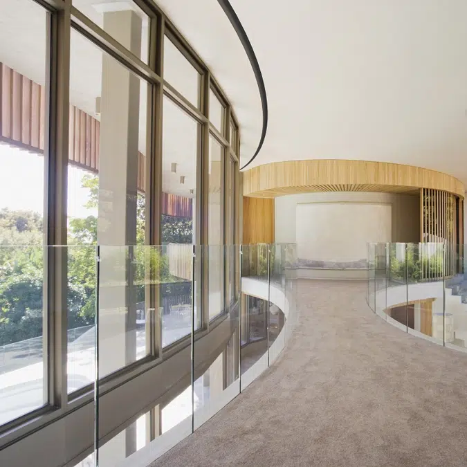 CFC - Custom Flow Architectural Slot Diffuser Curved