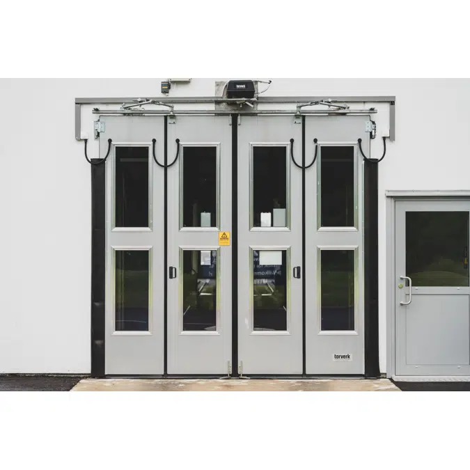Q-Door QF4 Electrically operated folding door