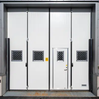 Image for Q-Door QF4 Electrically operated folding door