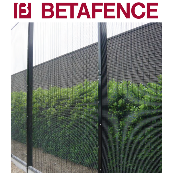 BETAFENCE Securifor + Securifor Post with spider clamps