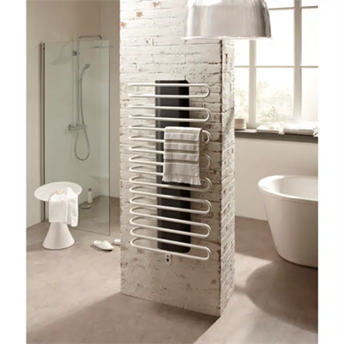 Sanaga Towel Warmer