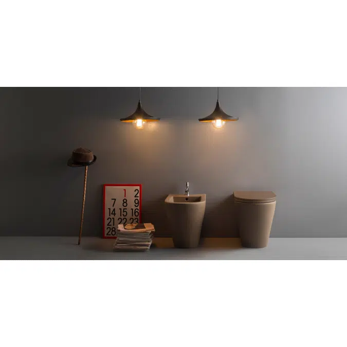 Forty3 floor-mounted toilet FO001