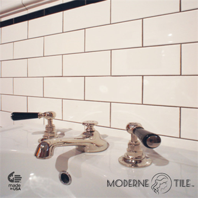 imagen para Classic base mouldings & trim (Moderne Tile by Heritage Tile)