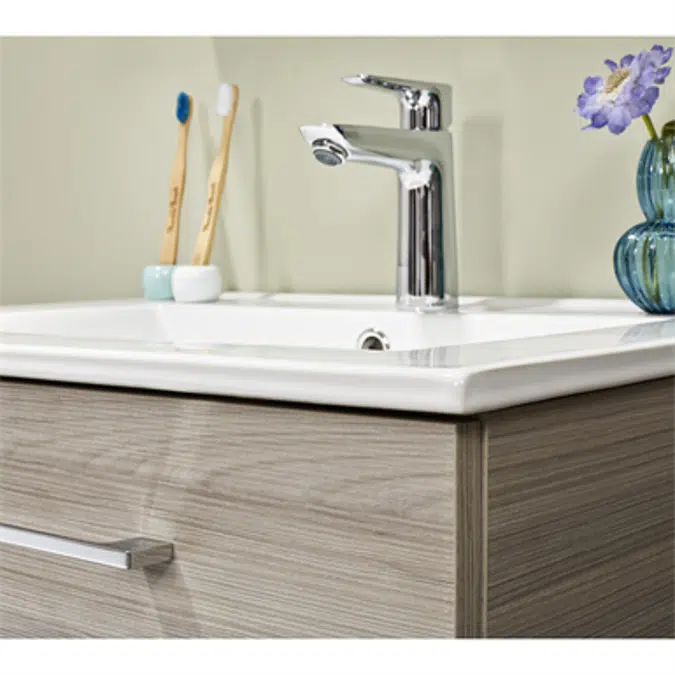 Bathroom furniture Isella showcase