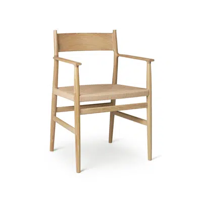 画像 ARV Armchair with solid backrest