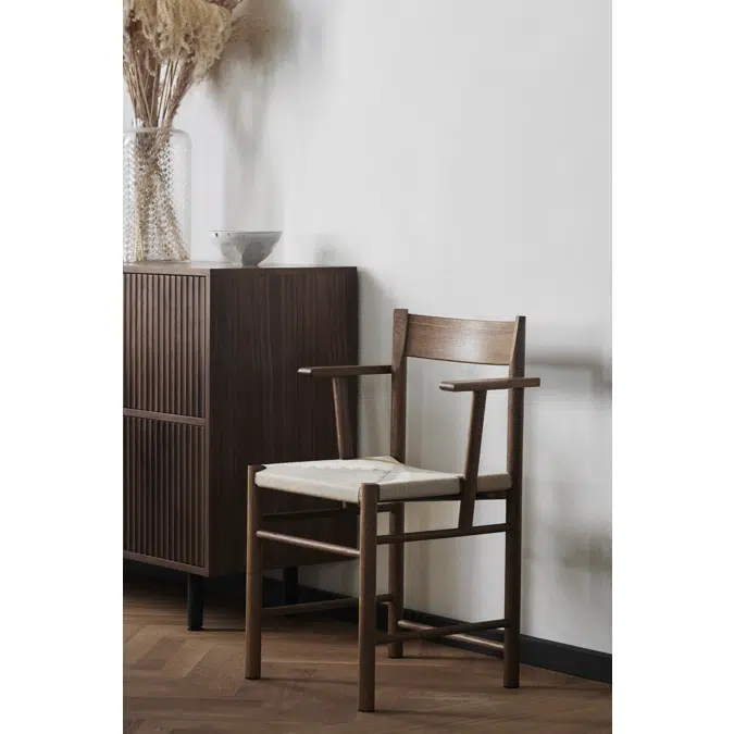 F Armchair 
