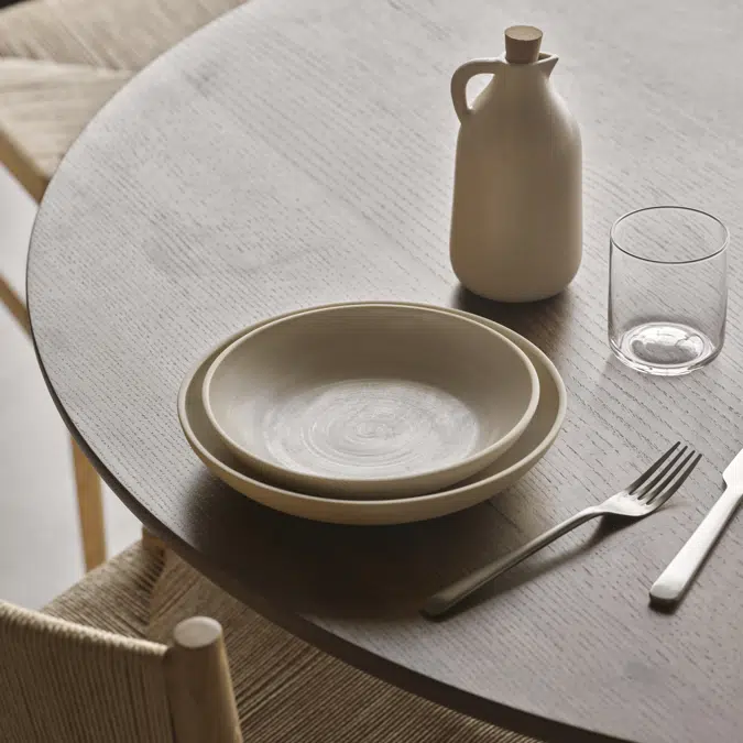 ARV Dining Table - ø120cm