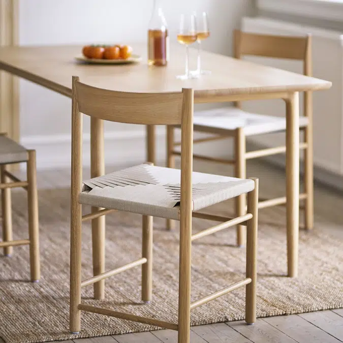 ARV Dining Table - 107x180cm - Flat pack