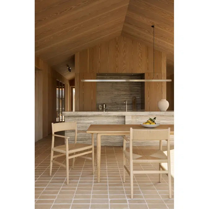 ARV Dining Table - 107x180cm - Flat pack