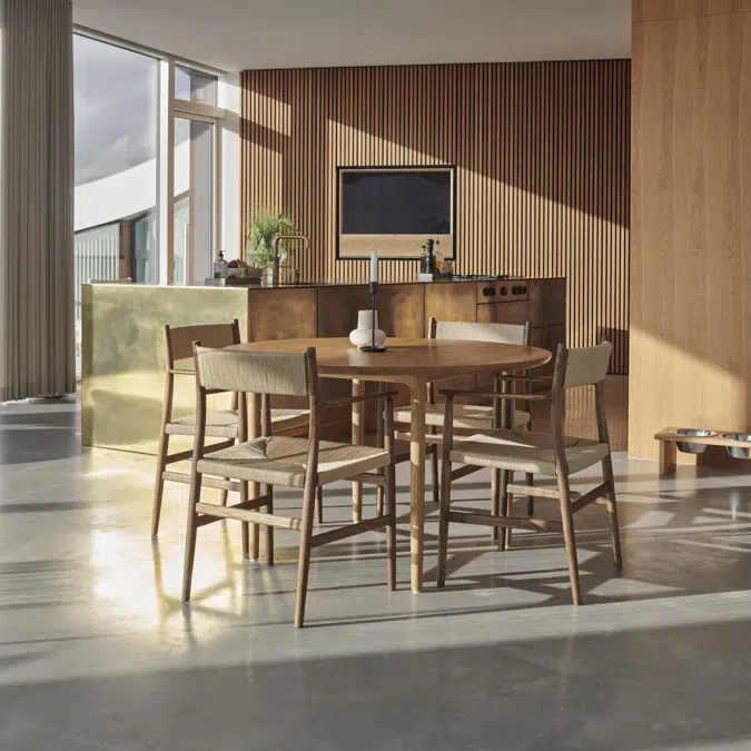 ARV Armchair with weaved backrest